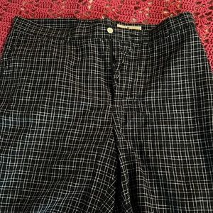 Men’s Golf Shorts! Size 38W Cotton Blend.